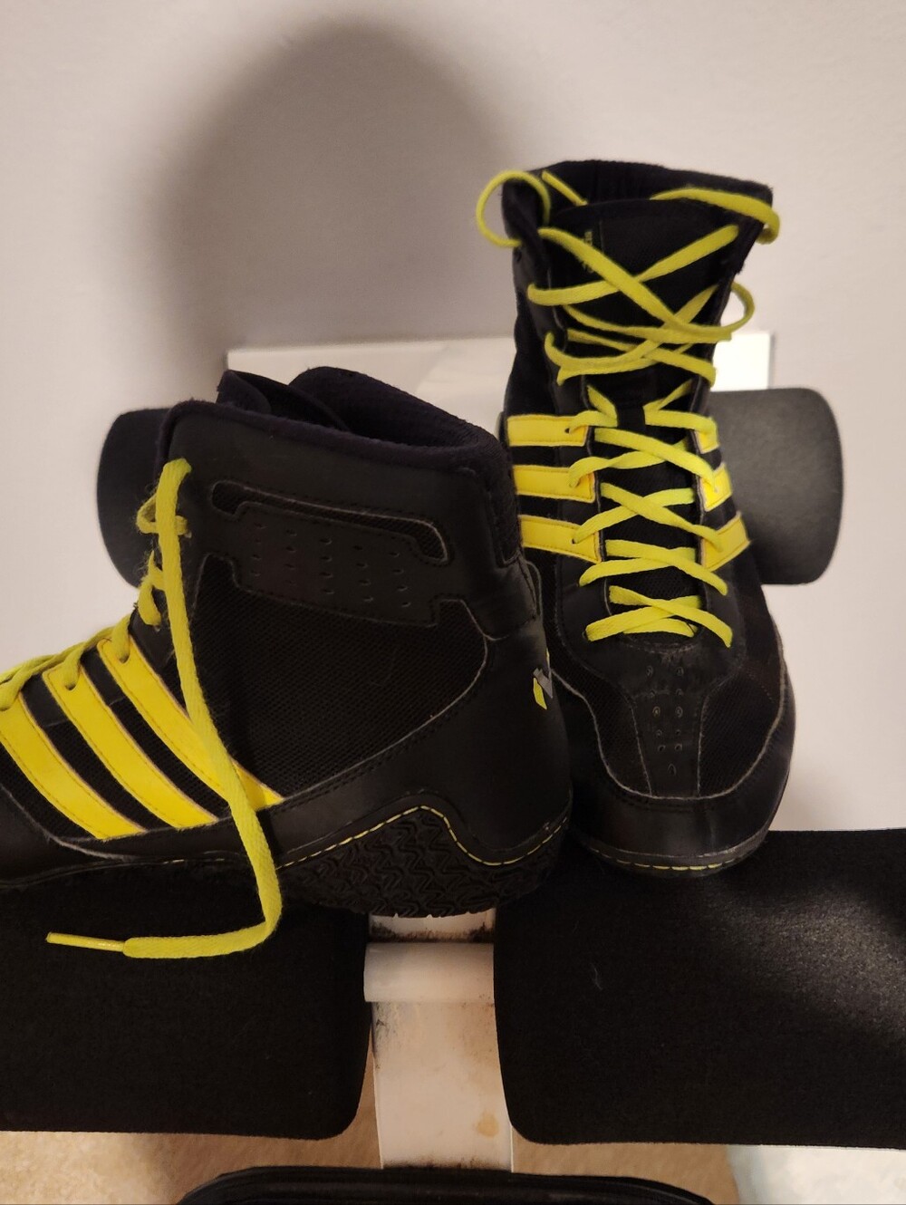 Addidas Mens Wrestling Shoes Size 10 - Picture 4 of 6